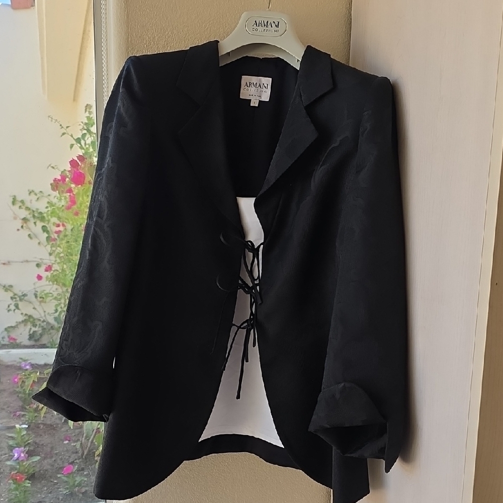 Armani Collezioni Black Tie-Front Blazer - Picture 6 of 9